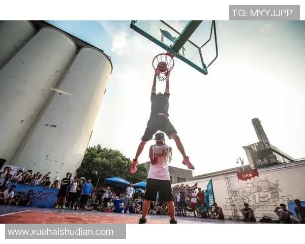 街球风潮下的球星足球技艺与街头文化激情碰撞之路